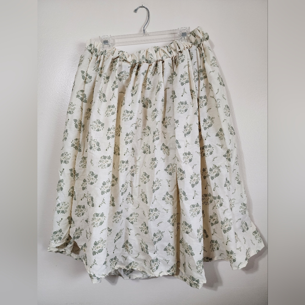 Floral Cream Skirt